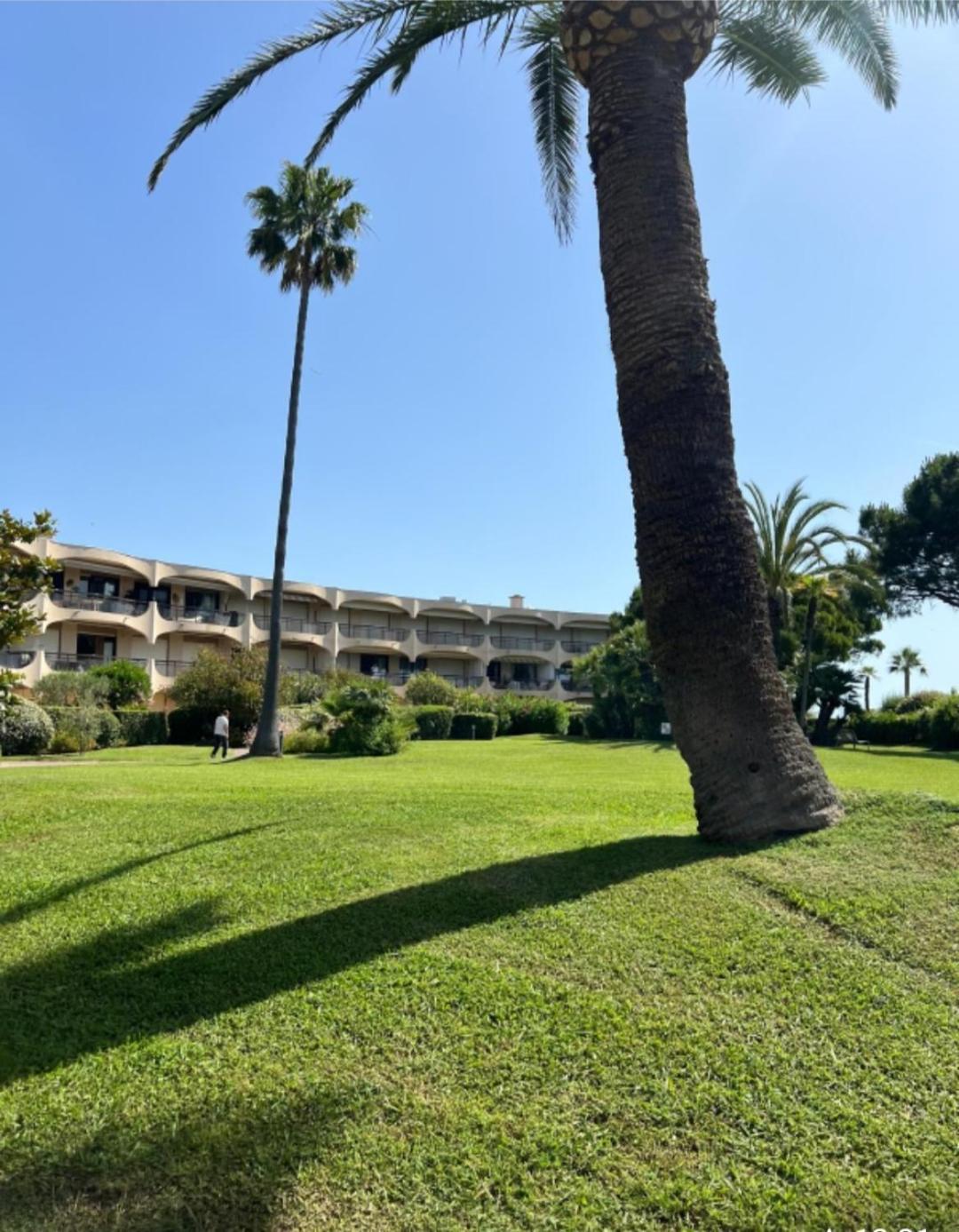 Charmant Studio Villeneuve-Loubet Dış mekan fotoğraf